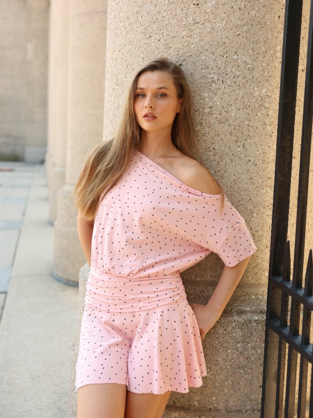 VIVI DRESS
